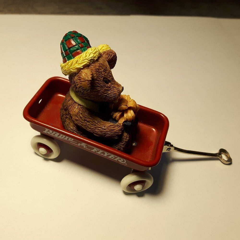 CUTE Radio Flyer Ornament